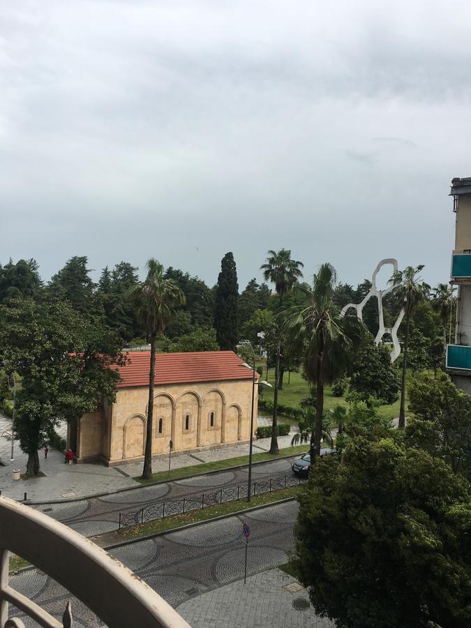 Apartment Sea Avenue Batumi Exterior photo